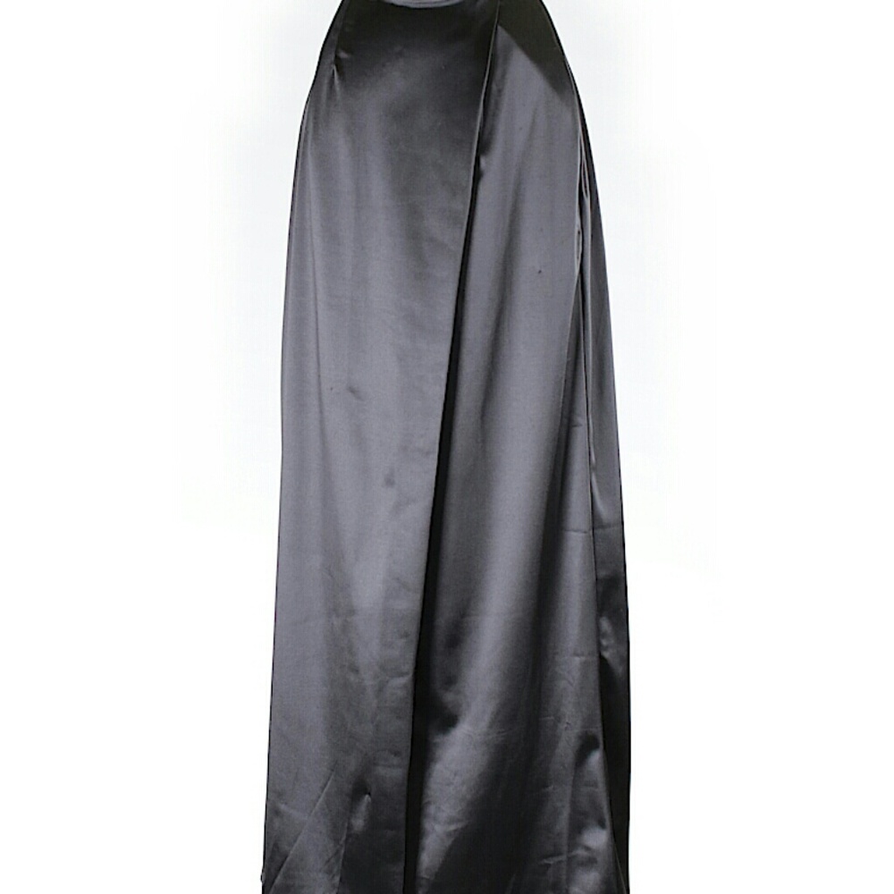 Beautiful, formal skirt.